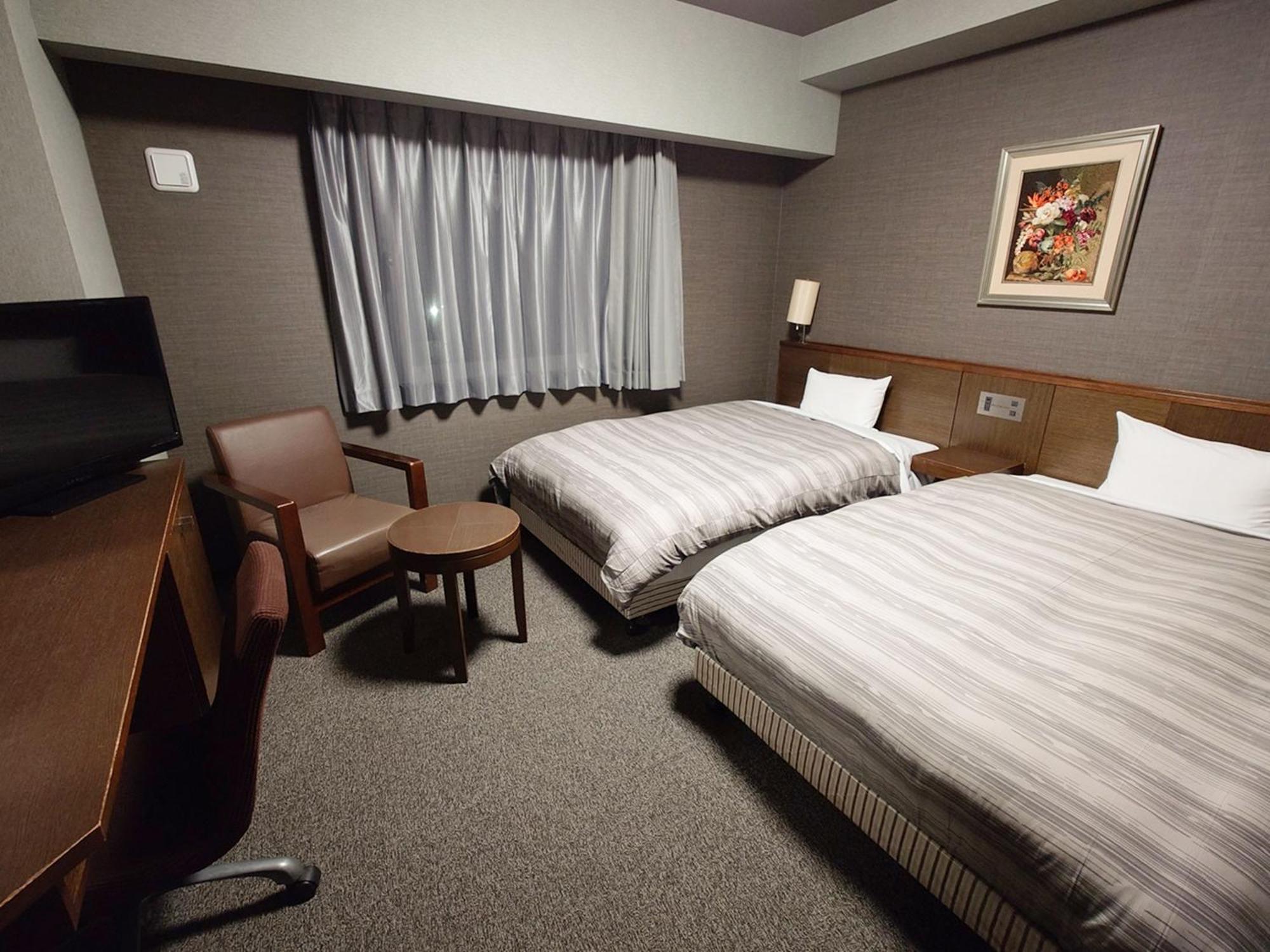 Hotel Route-Inn Handakamezaki Handa  Экстерьер фото