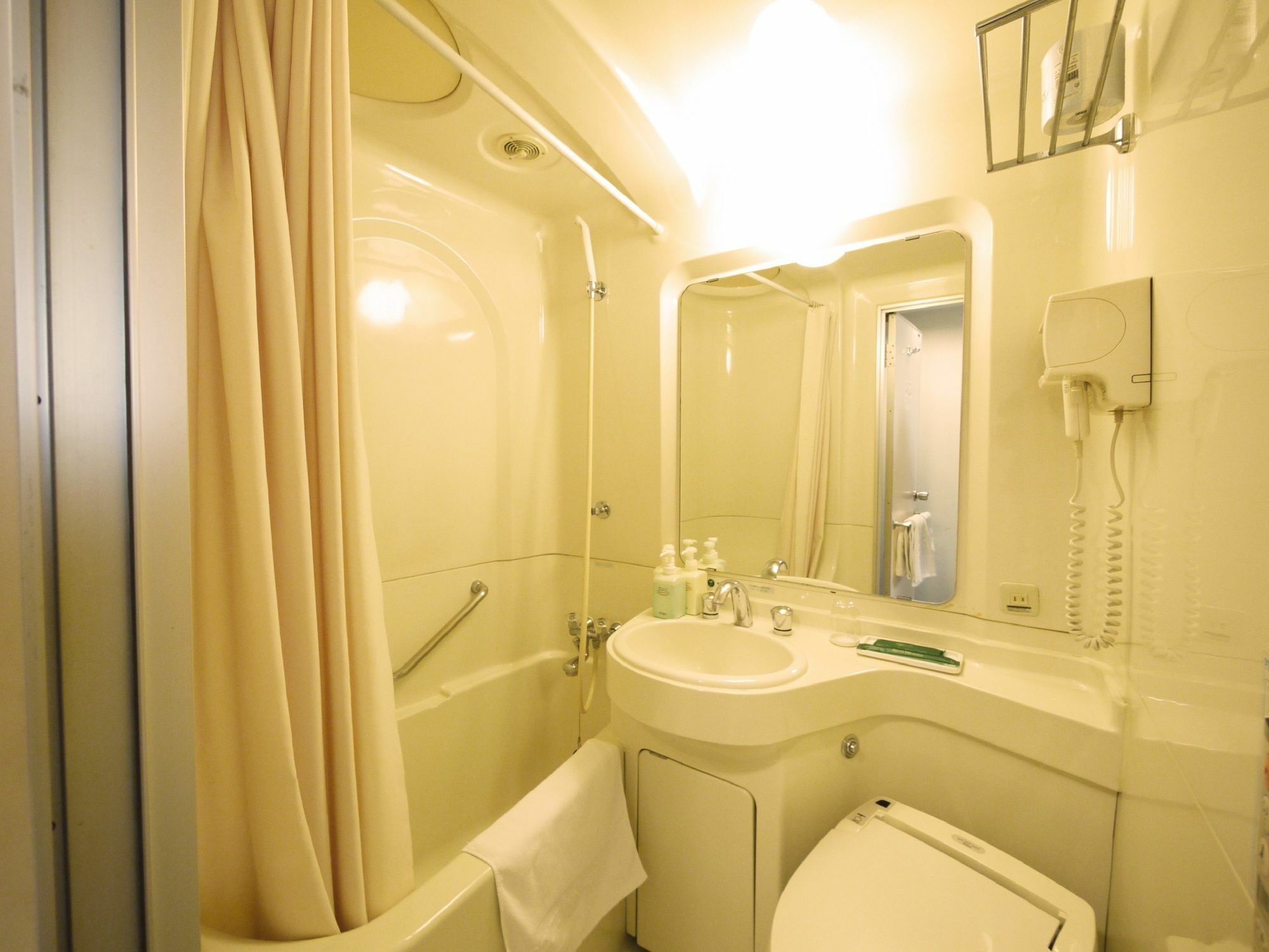 Hotel Route-Inn Handakamezaki Handa  Экстерьер фото